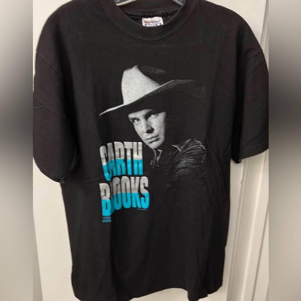 Garth Brooks Vintage Tee from the 90s Large